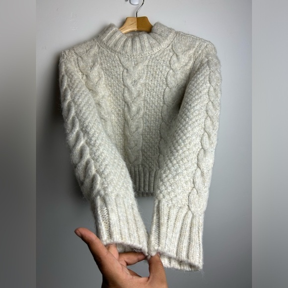 American Eagle M Cable Knit Crop Sweater Fisherman Wool Blend Neutral Turtleneck - Picture 3 of 11